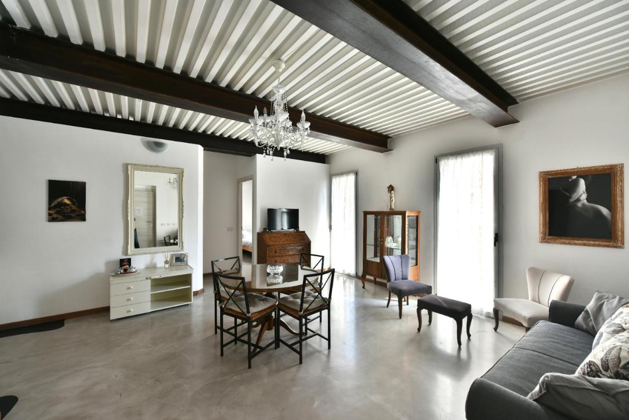 B&B Fiera Milano Rho Перо Экстерьер фото