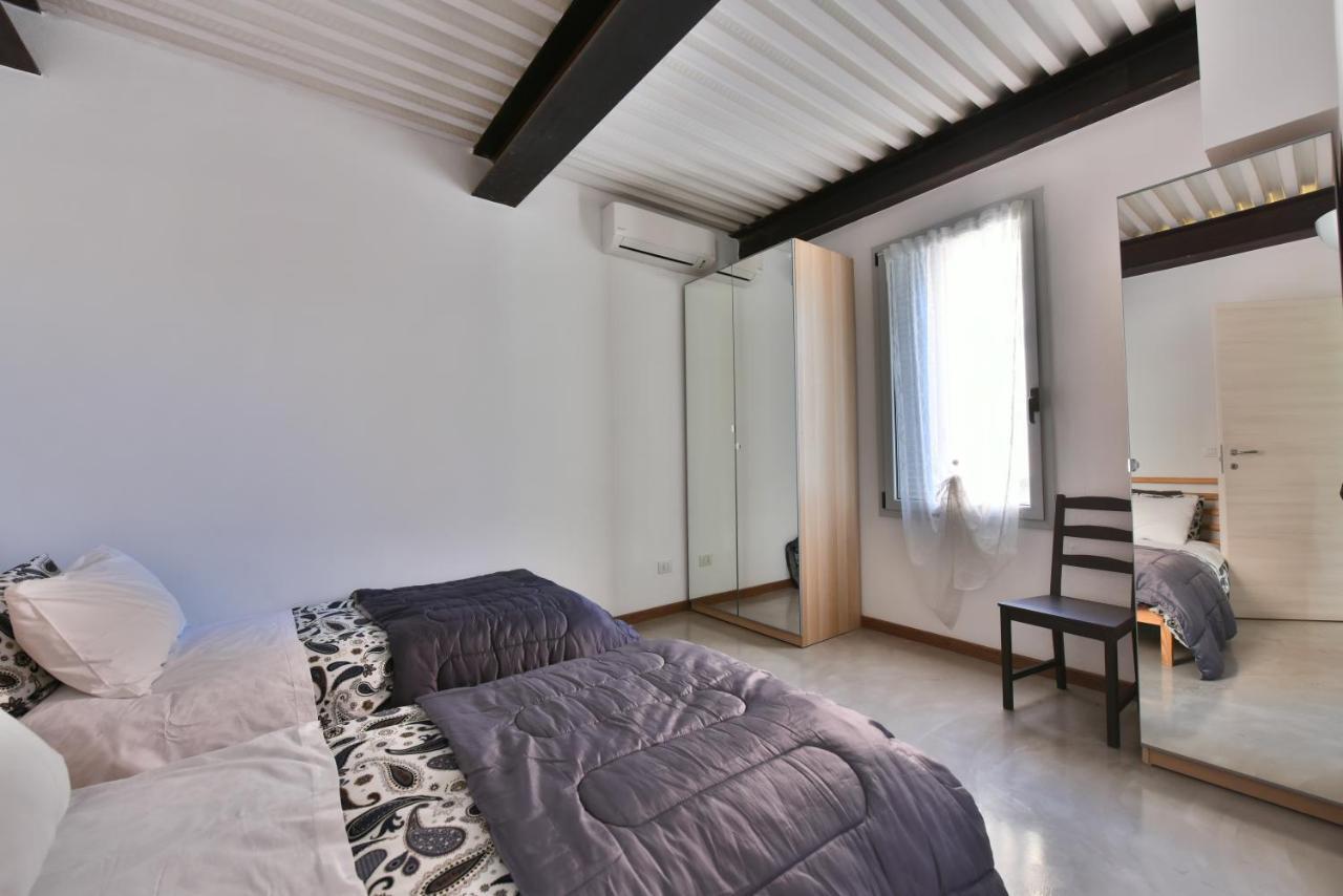 B&B Fiera Milano Rho Перо Экстерьер фото