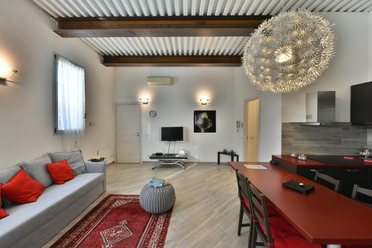 B&B Fiera Milano Rho Перо Экстерьер фото